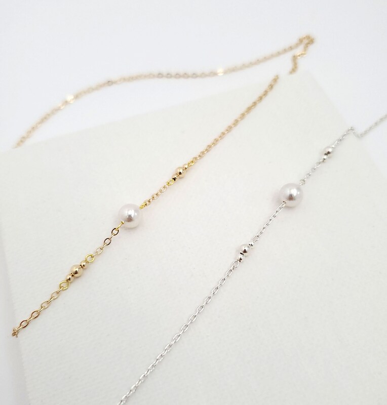 Elegant Pearl Necklace - Wedding Jewelry, Minimalist Necklace, June Birthstone, Bridesmaid Gift, Dainty Necklace, Silver, Gold Filled